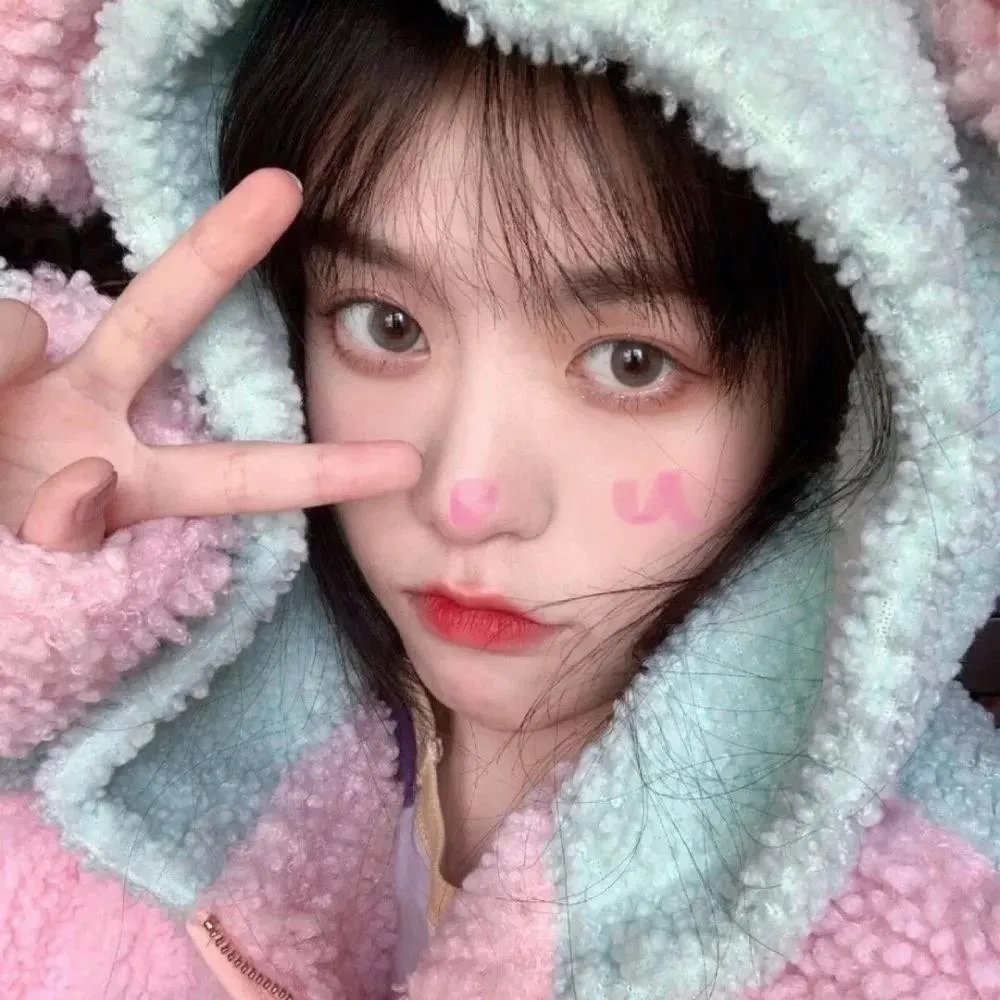 步步沦陷，娇妃她有亿点强